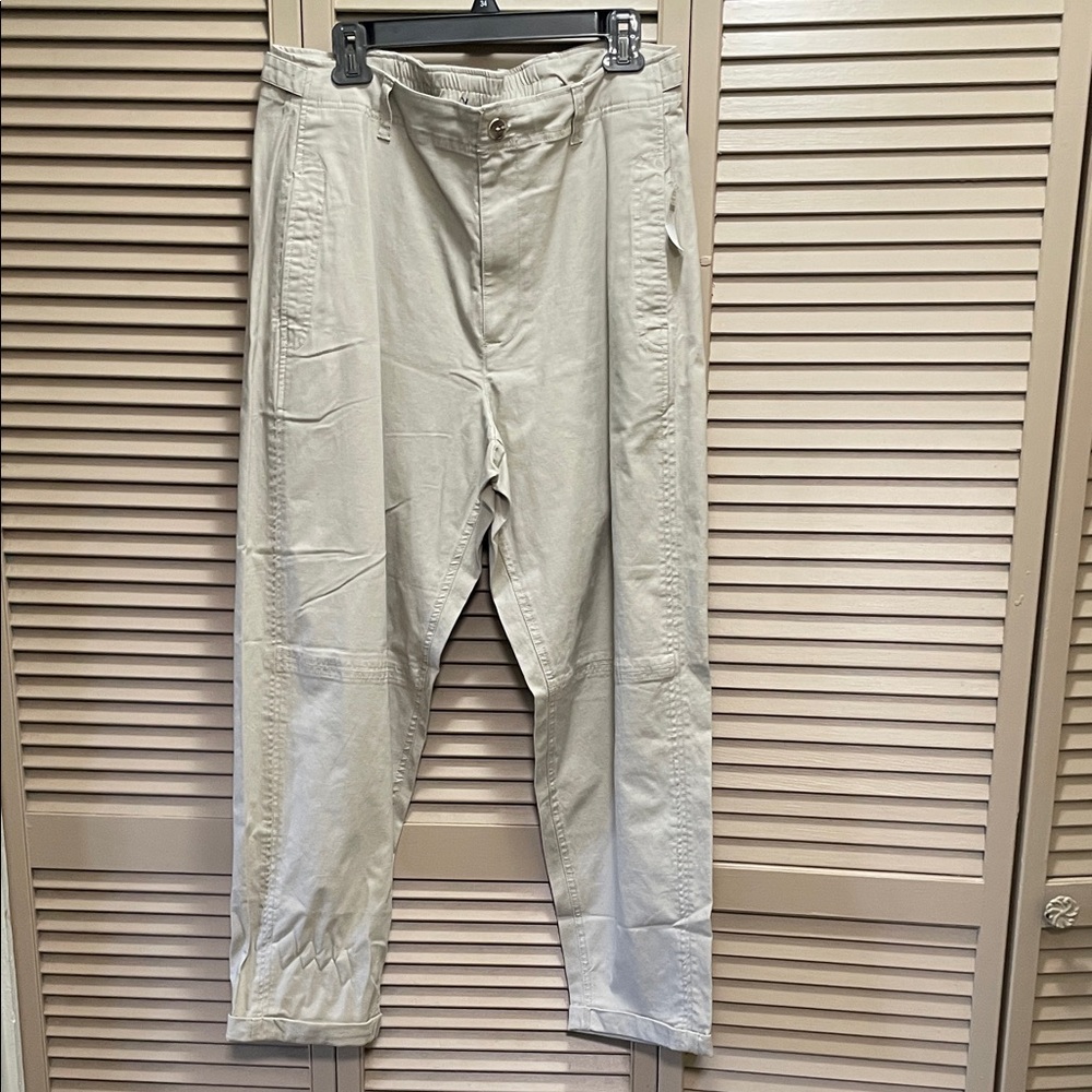 Old Navy Men's Light Tan Cargo Pants